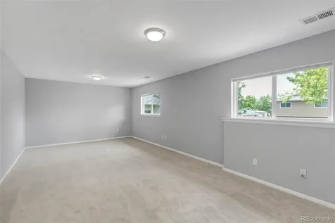 1589 S Lewiston Street Aurora CO 80017