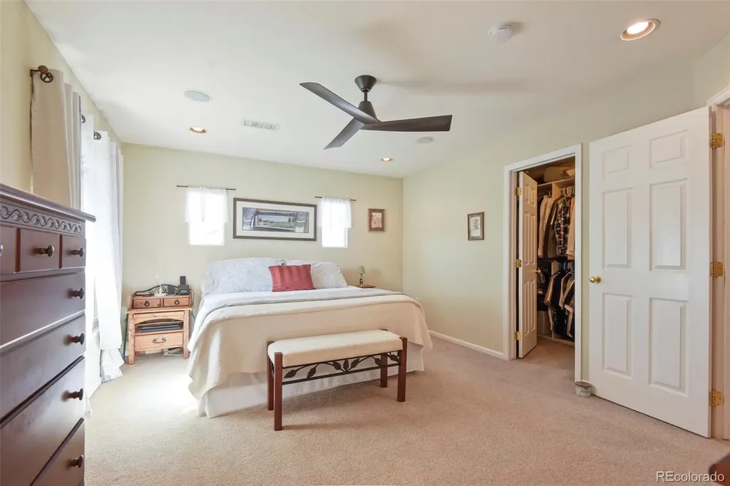 226 Whitehaven Circle Littleton CO 80129