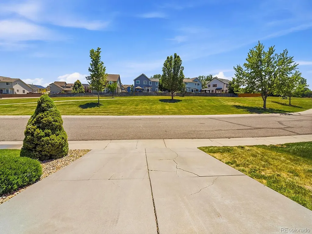 3261 E 102nd Court Denver CO 80229