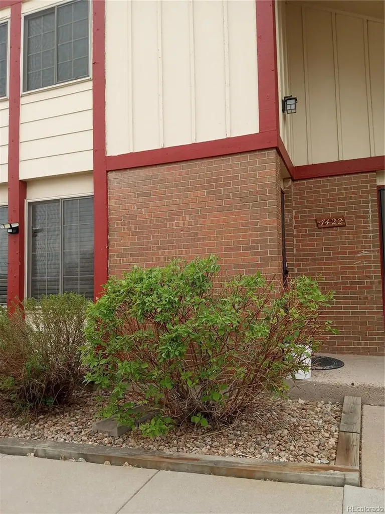 7422 S Zephyr Court Littleton CO 80128