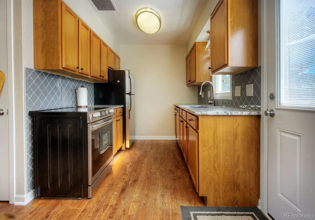5656 S Elmwood Street Littleton CO 80120