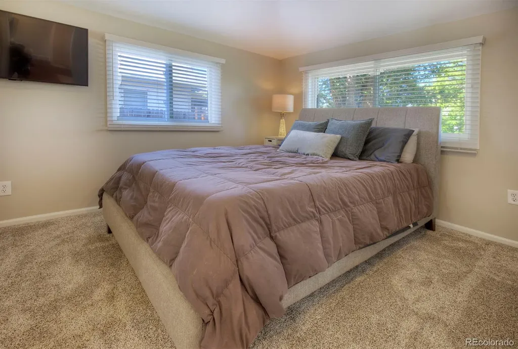 5656 S Elmwood Street Littleton CO 80120