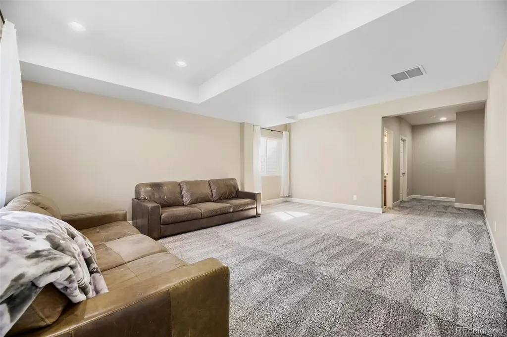 26285 E Frost Place Aurora CO 80016
