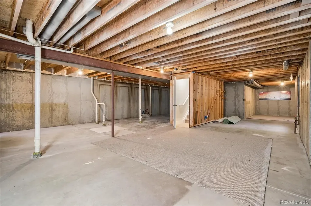 5878 W Asbury Place Lakewood CO 80227