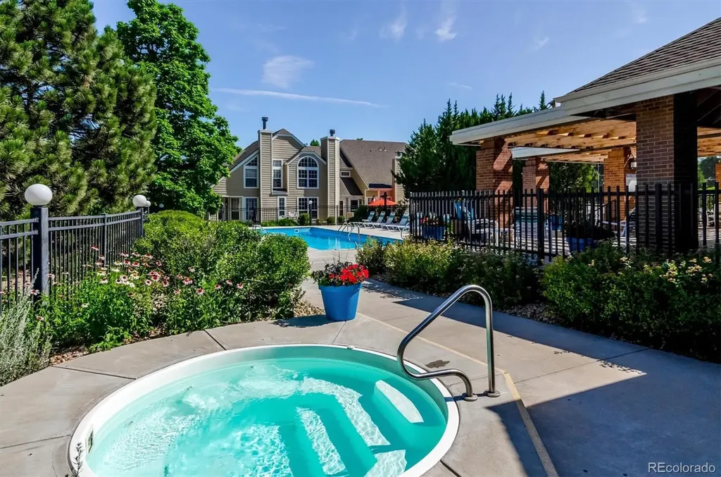 5878 W Asbury Place Lakewood CO 80227