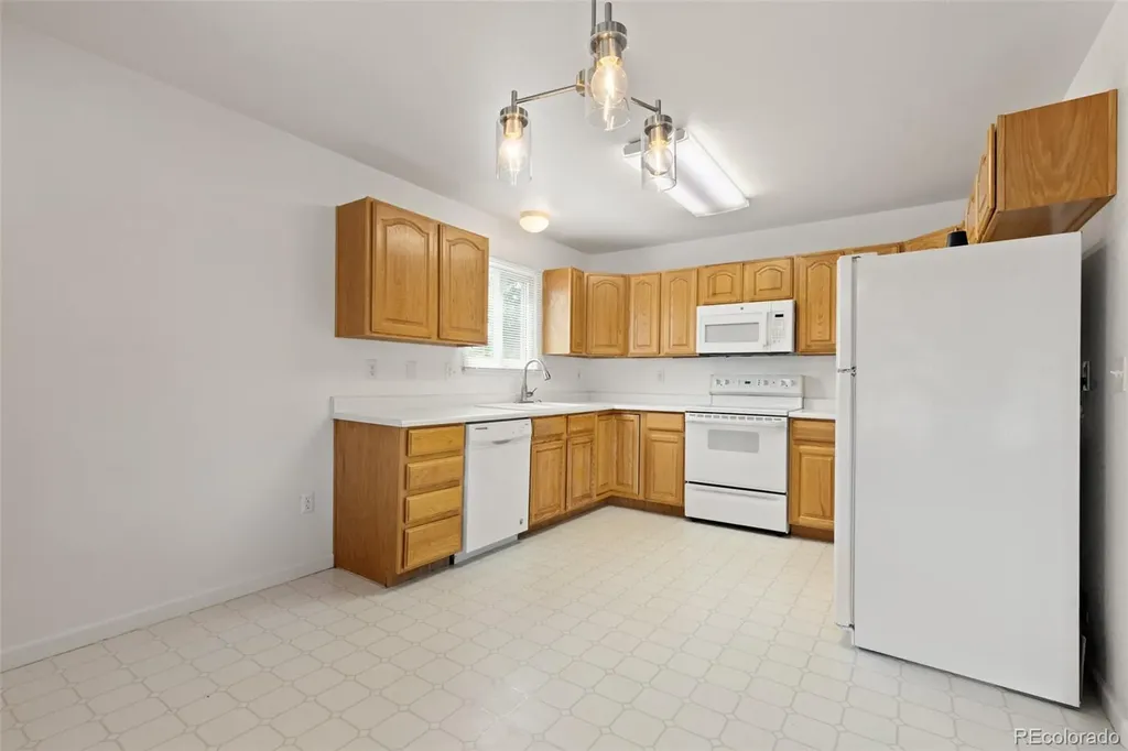 2836 W E Street Greeley CO 80631