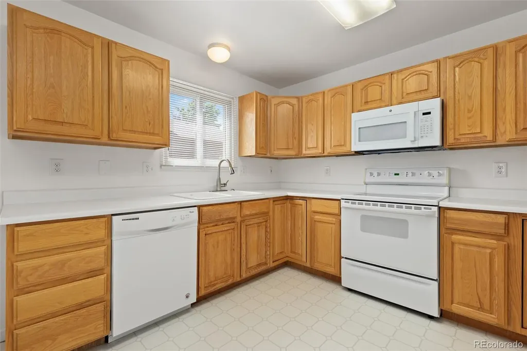 2836 W E Street Greeley CO 80631