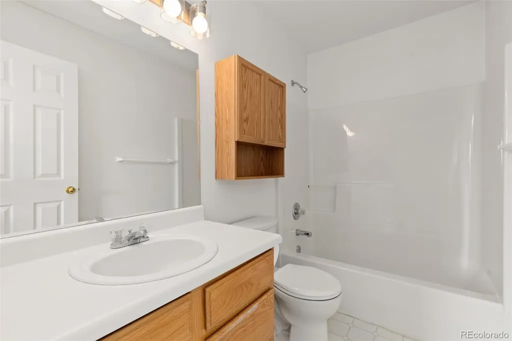 2836 W E Street Greeley CO 80631