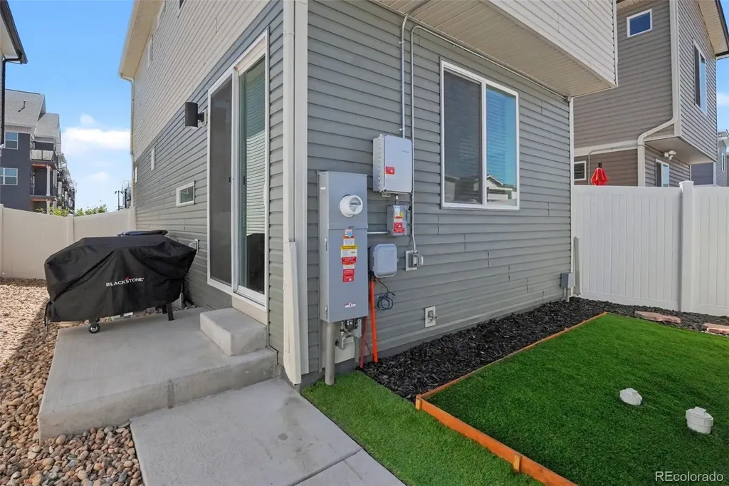 4979 N Yampa Street Denver CO 80249