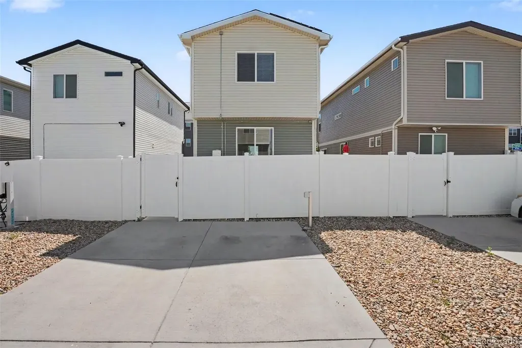 4979 N Yampa Street Denver CO 80249
