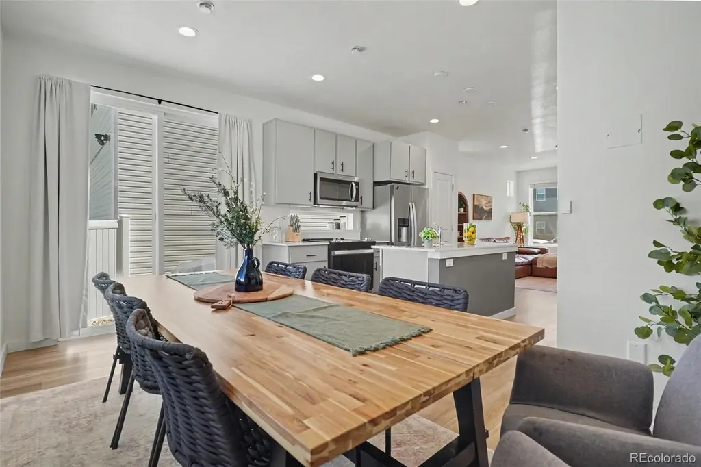 4979 N Yampa Street Denver CO 80249