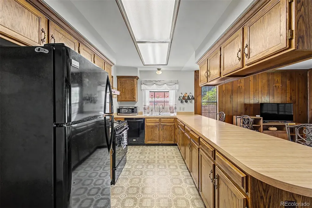 8780 W 80th Drive Arvada CO 80005