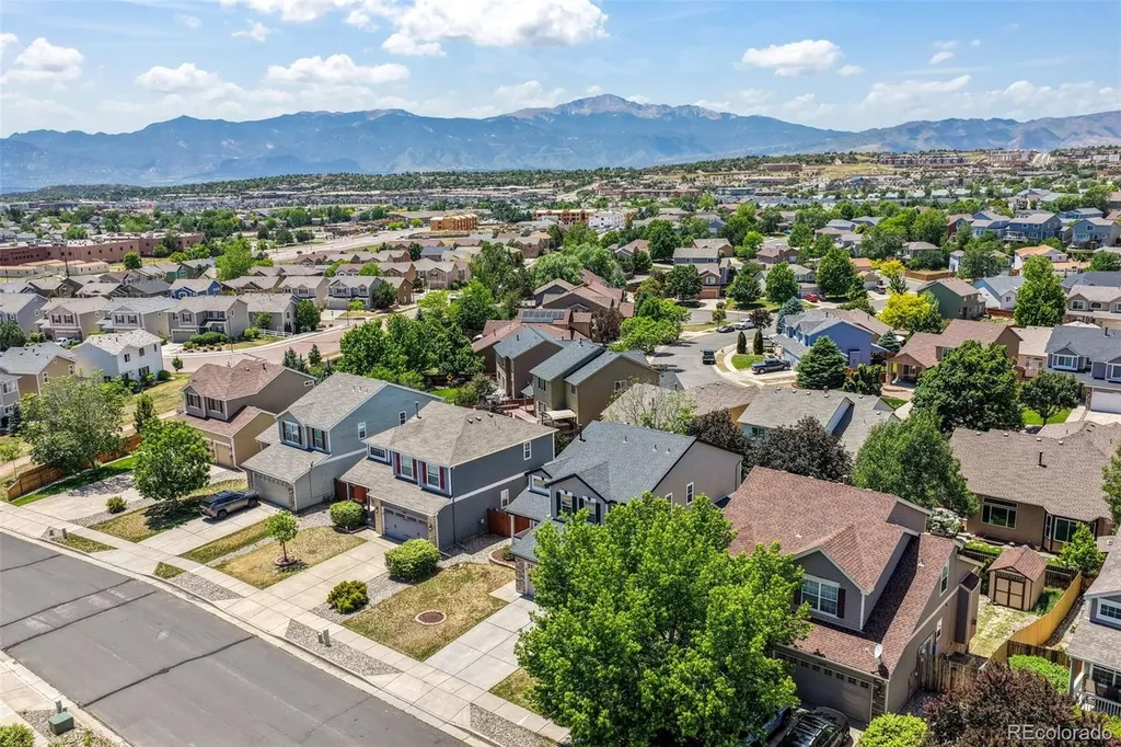 3862 Springs Ranch Drive Colorado Springs CO 80922