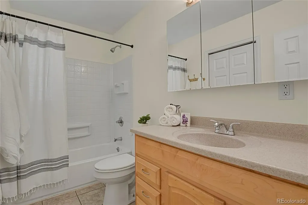 3211 N Institute Street Colorado Springs CO 80907