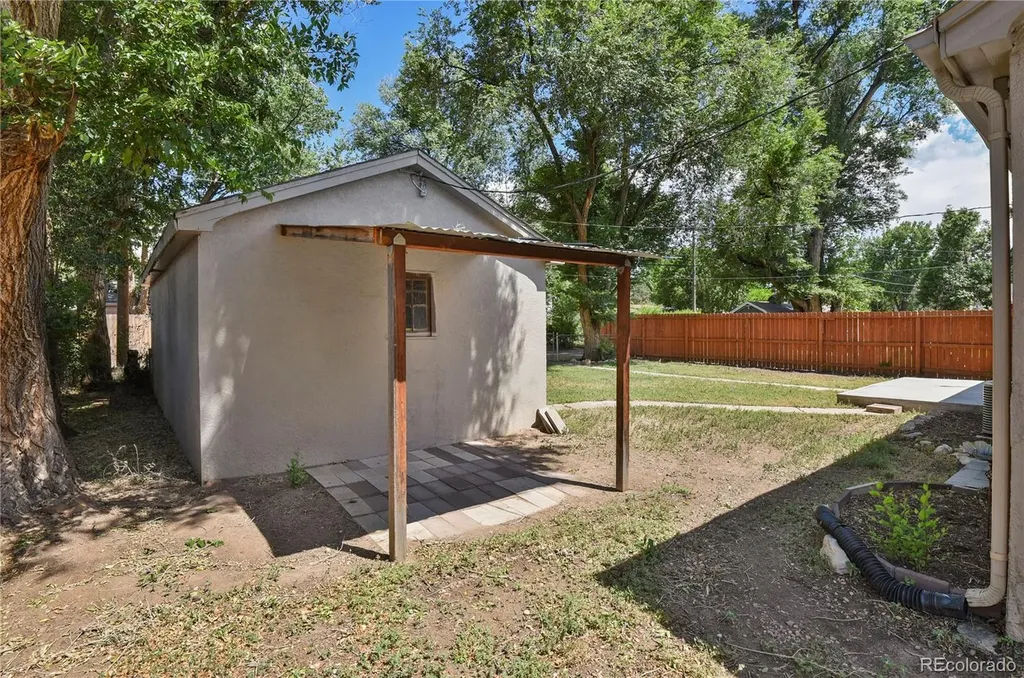 3211 N Institute Street Colorado Springs CO 80907