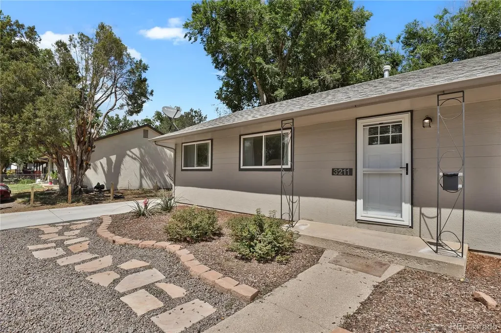 3211 N Institute Street Colorado Springs CO 80907