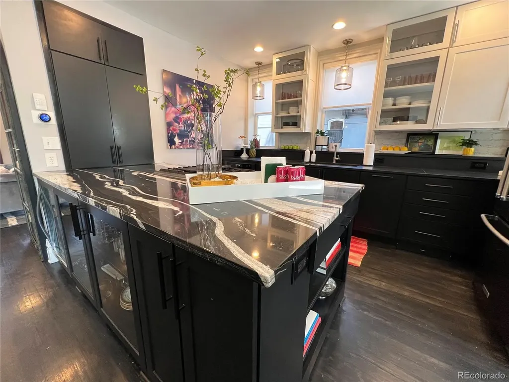 10 S Lincoln Street Denver CO 80209