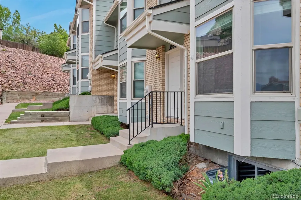 3938 Smoke Tree Drive Colorado Springs CO 80920