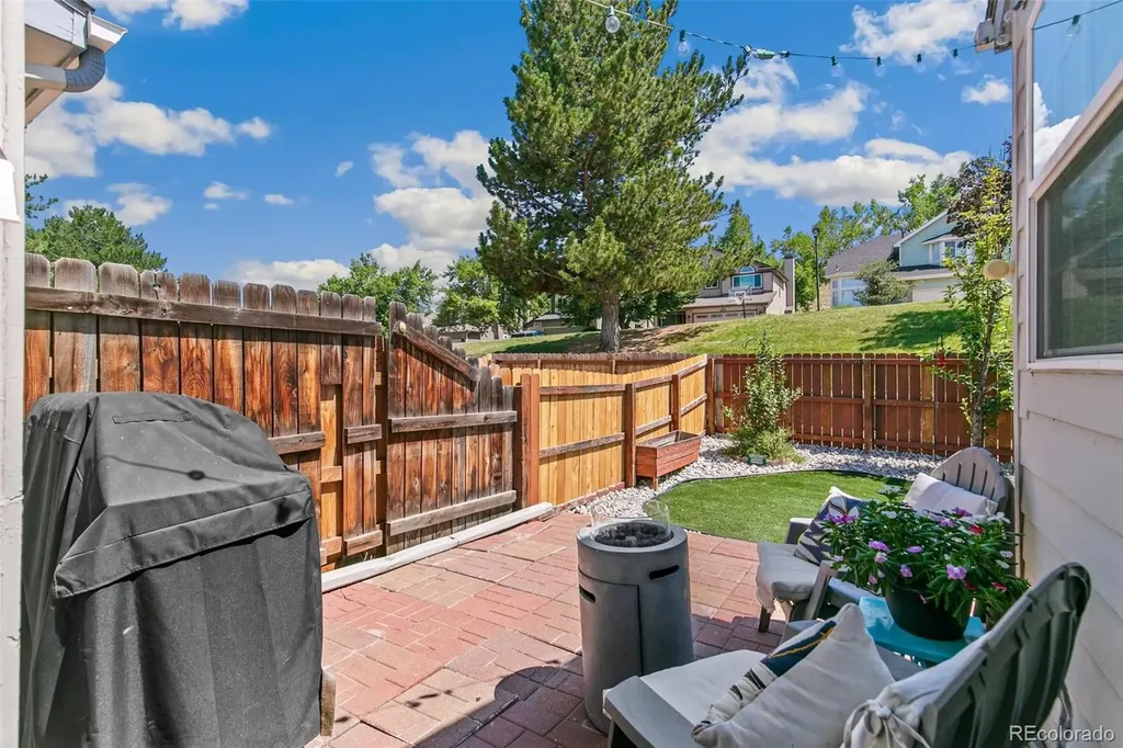 8918 W Plymouth Avenue Littleton CO 80128
