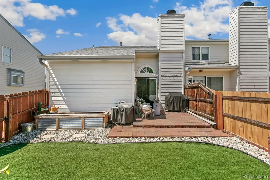 8918 W Plymouth Avenue Littleton CO 80128