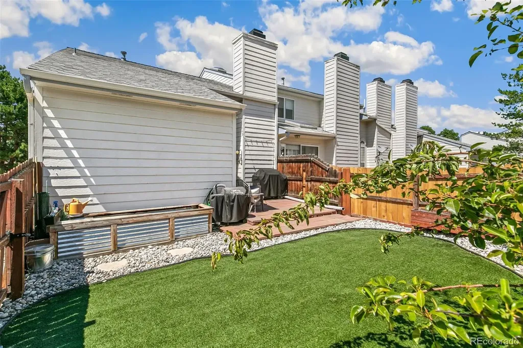 8918 W Plymouth Avenue Littleton CO 80128