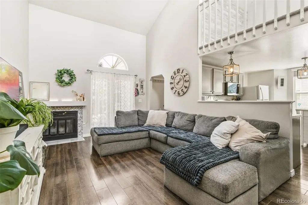 8918 W Plymouth Avenue Littleton CO 80128