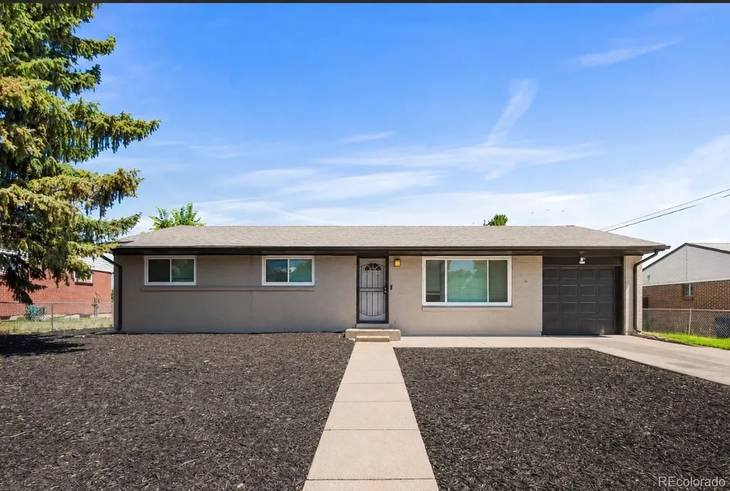 12445 E 6th Place Aurora CO 80011