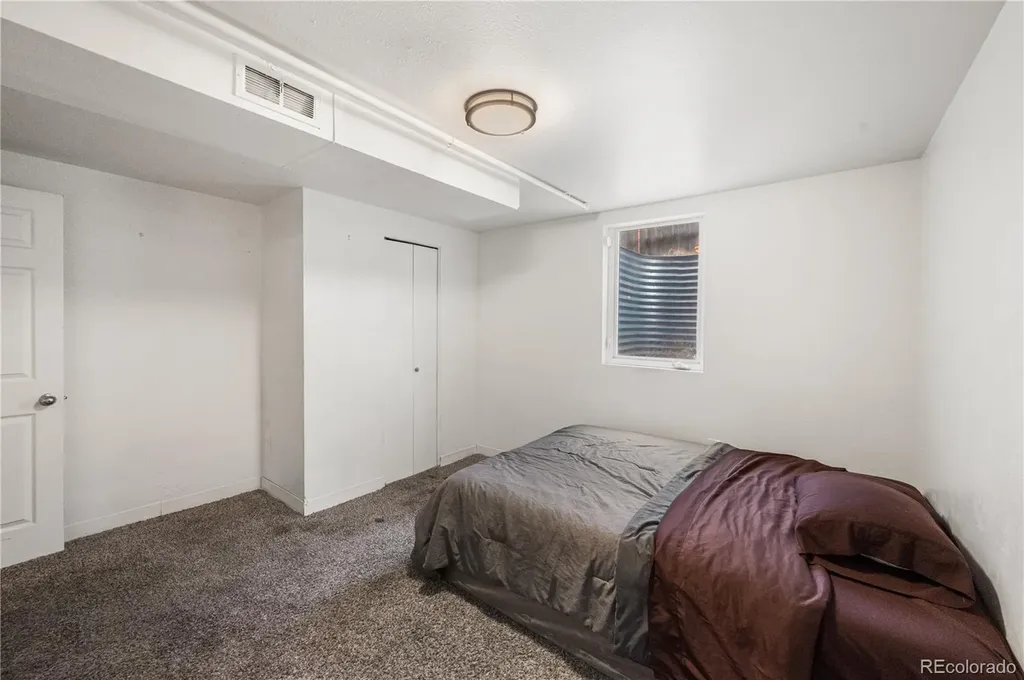 12445 E 6th Place Aurora CO 80011