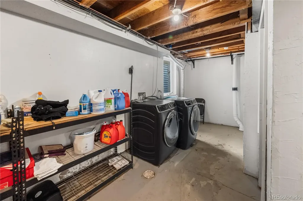 12445 E 6th Place Aurora CO 80011