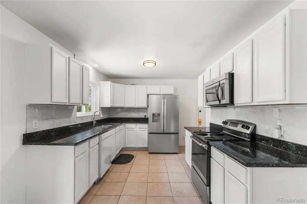12445 E 6th Place Aurora CO 80011