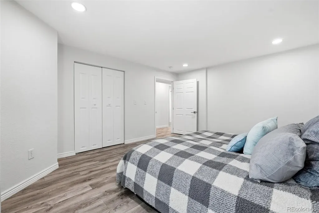 1685 S Emporia Court Aurora CO 80247