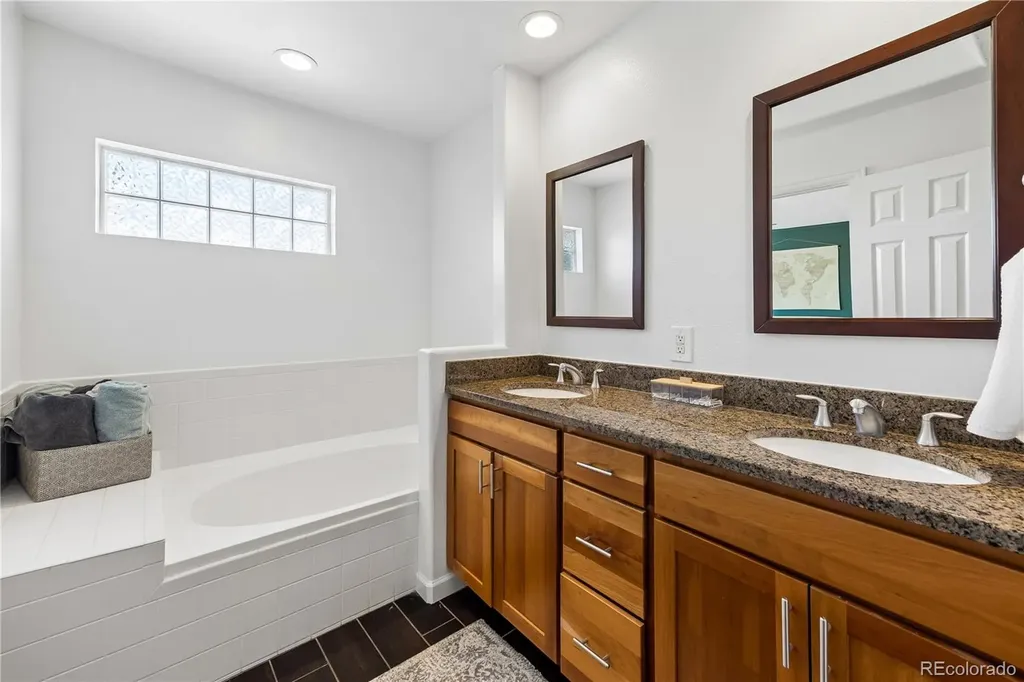 6817 S Webster Street Littleton CO 80128
