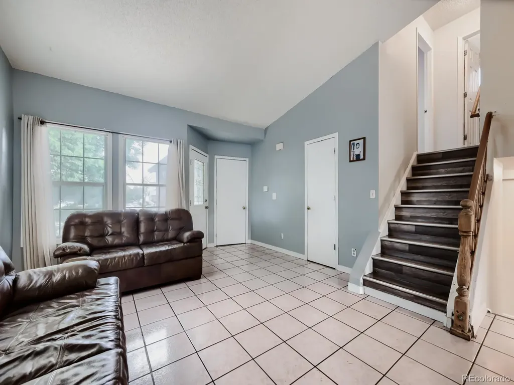247 Wadsworth Circle Longmont CO 80504