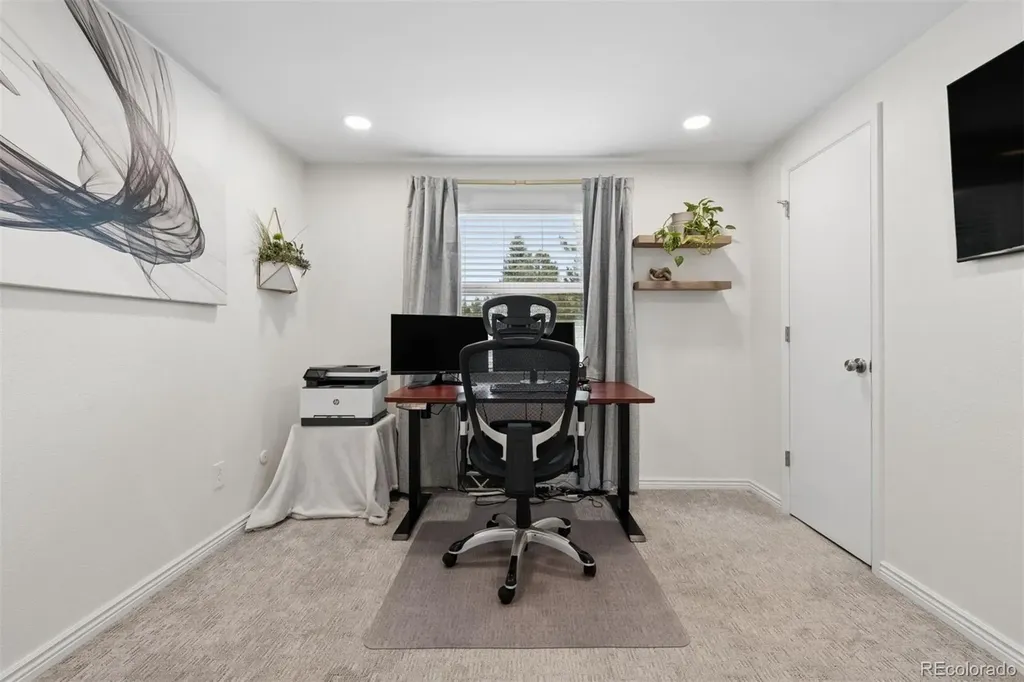 7626 S Willow Way Centennial CO 80112