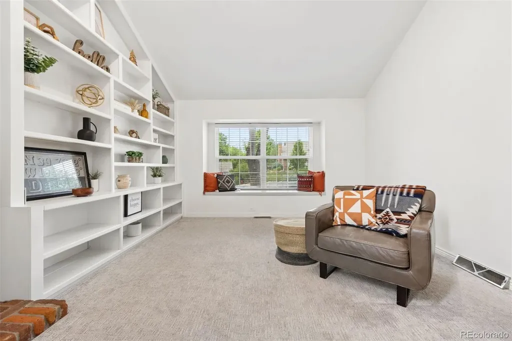 7626 S Willow Way Centennial CO 80112