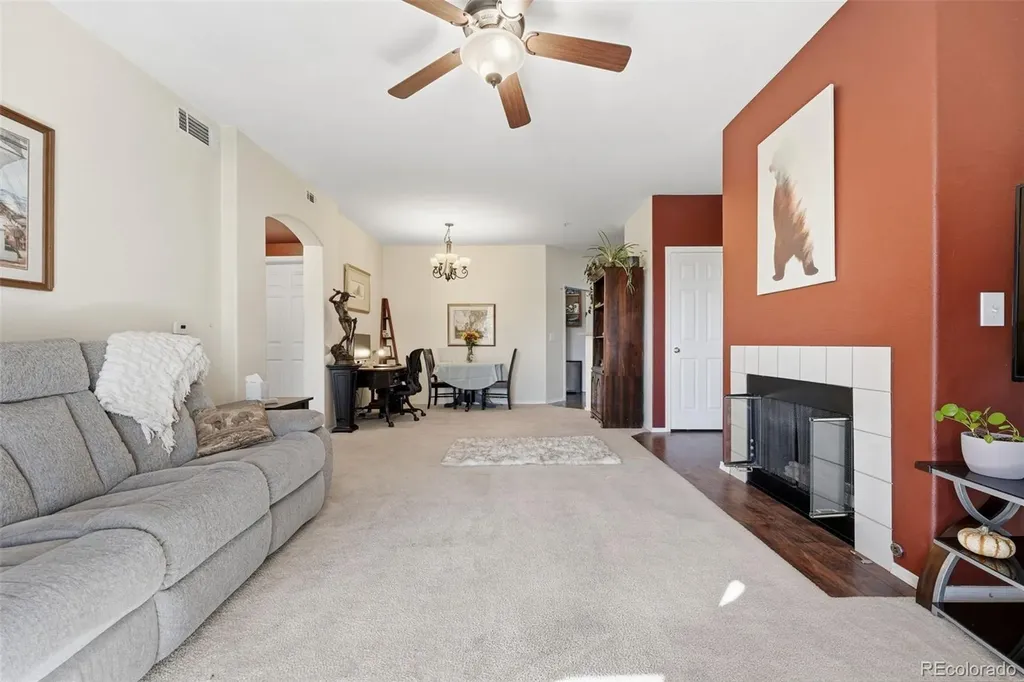 1681 W Canal Circle Littleton CO 80120