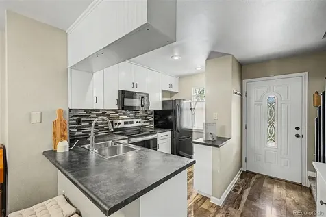 8198 S Columbine Court Centennial CO 80122