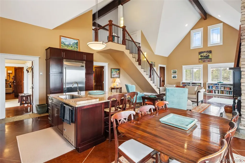 637 Panorama Way Crestone CO 81131
