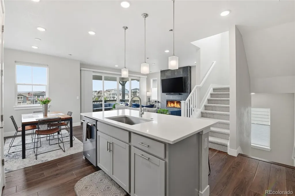 8697 Middle Fork Street Littleton CO 80125