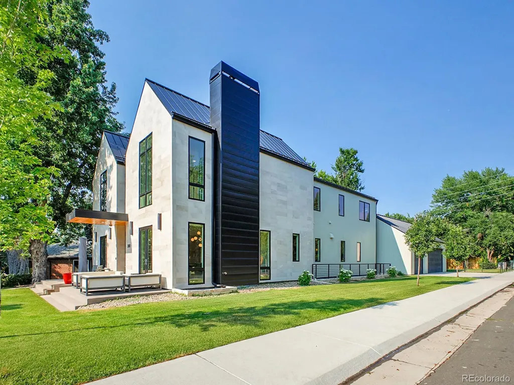 300 Oneida Street Denver CO 80220