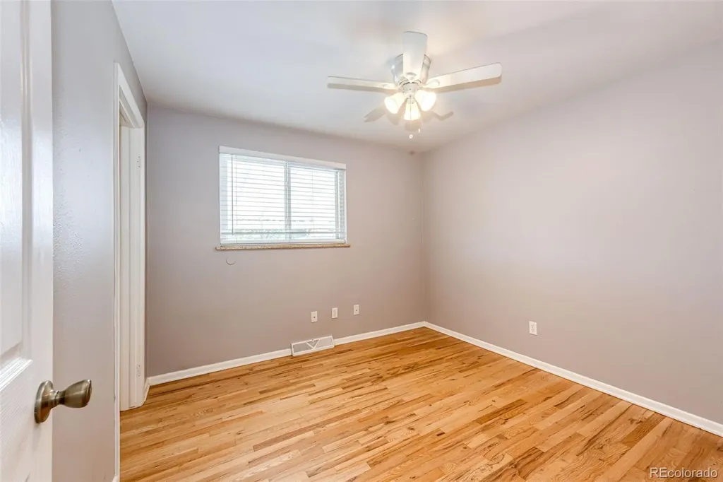 6724 S Ash Way Centennial CO 80122