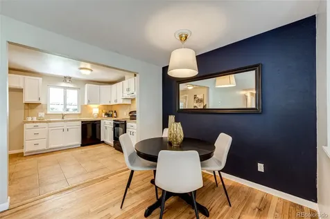 6724 S Ash Way Centennial CO 80122