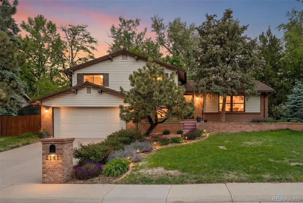 2141 S Dallas Street Denver CO 80231