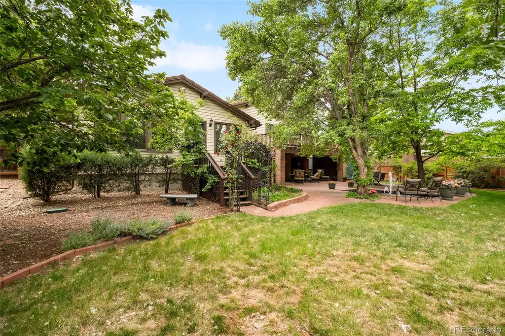 2141 S Dallas Street Denver CO 80231