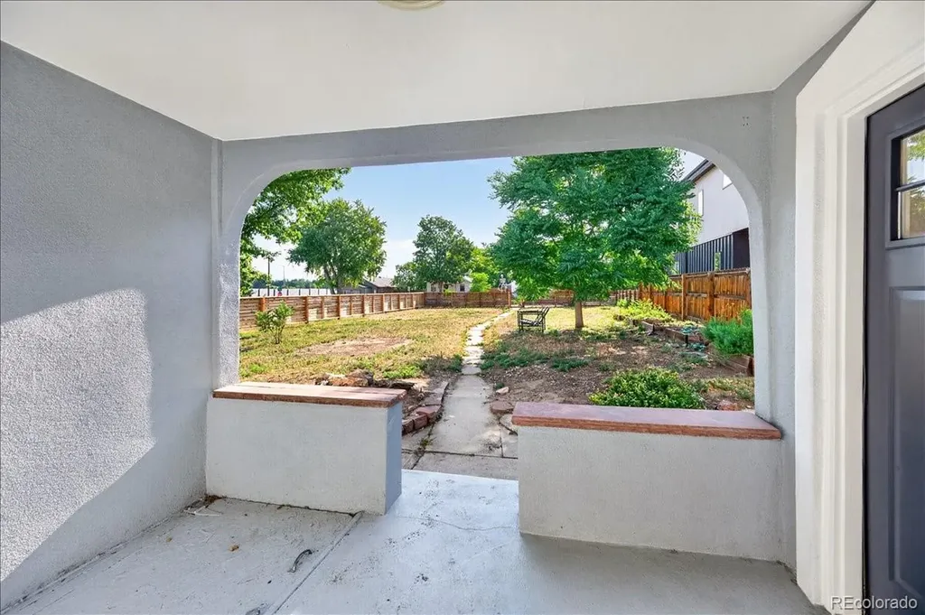 4814 Irving Street Denver CO 80221
