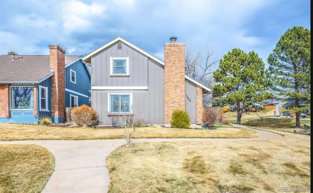 7609 E Jamison Drive Centennial CO 80112