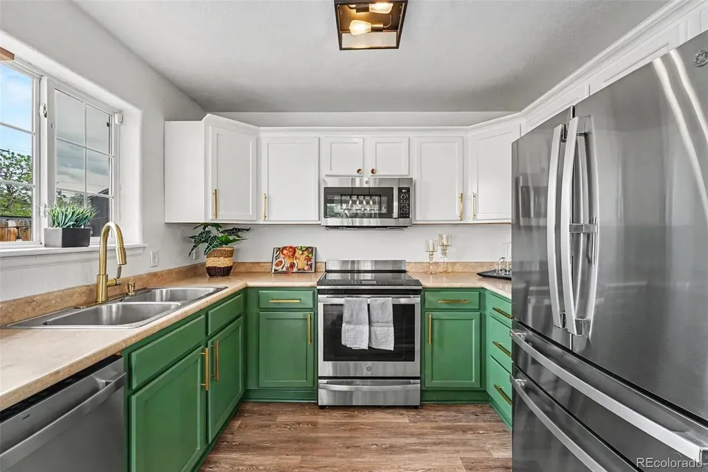 620 S Stuart Street Denver CO 80219