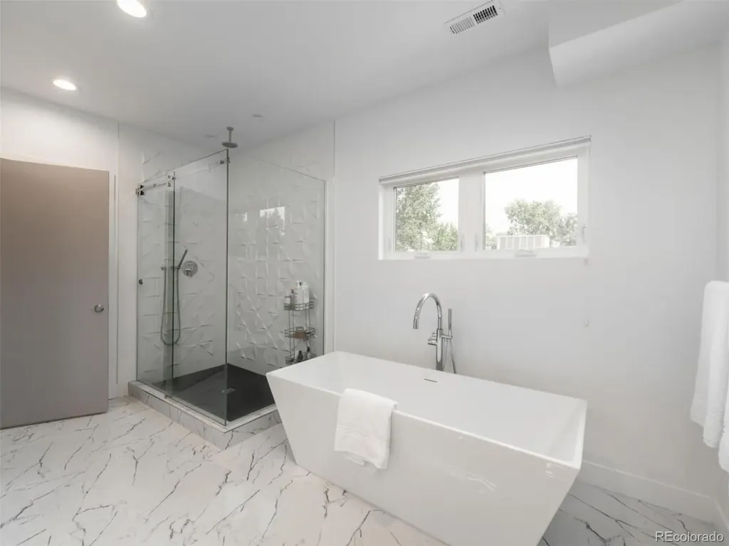 3155 W 26th Avenue Denver CO 80211