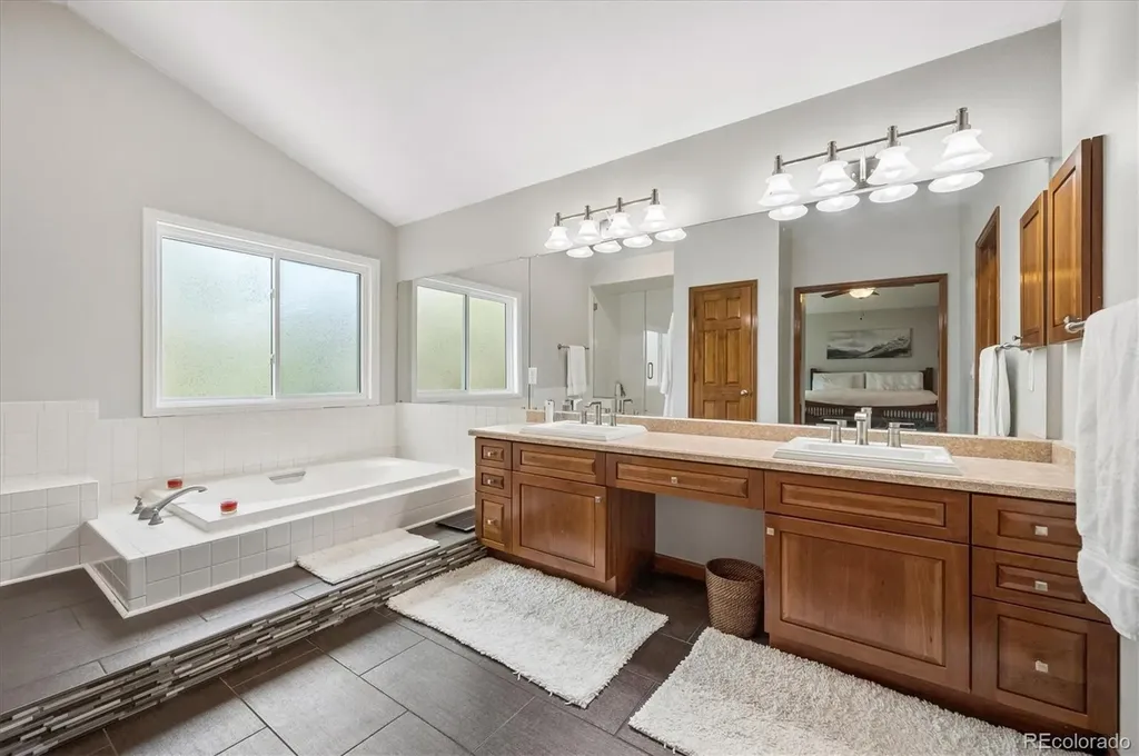 10003 Armadillo Drive Lone Tree CO 80124