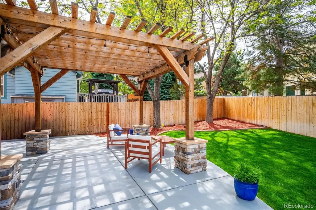 10003 Armadillo Drive Lone Tree CO 80124